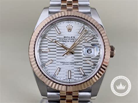 gold crown watch